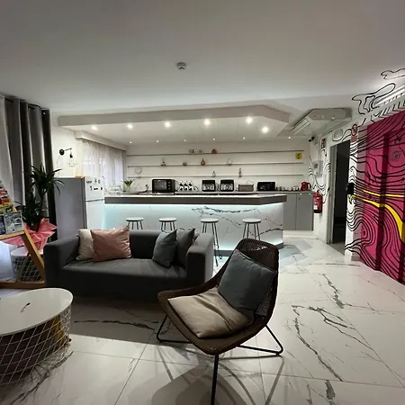 Maremagnum يوريت دي مار